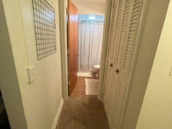 4th image of 1301 Greenwood Ave #1