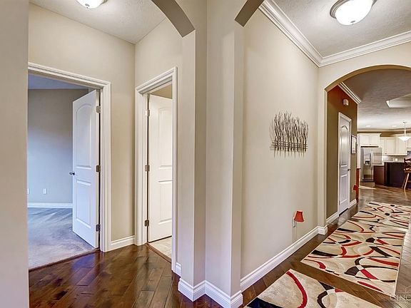 4th image of 6651 Liberty Cir