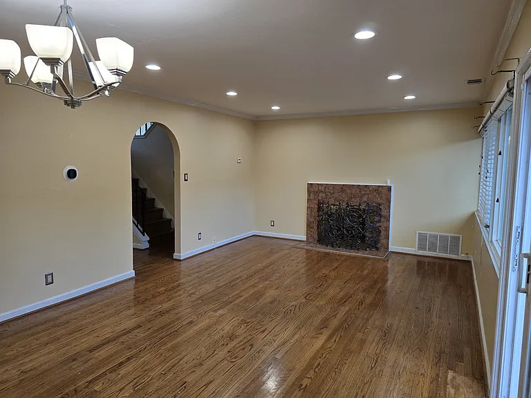 707 Pierino Ave — Photo 5