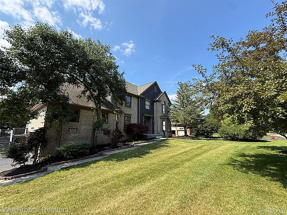 2nd image of 3382 Long Meadow Ct