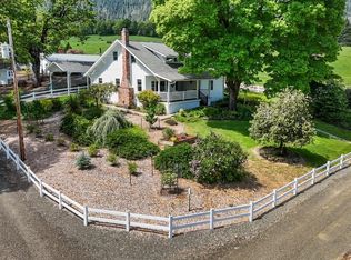 1471 Joelson Rd, Umpqua, OR 97486