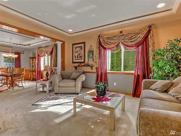 4th image of 13115 127th Avenue Ct E