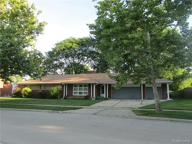 1st image of 26441 Baldwin St