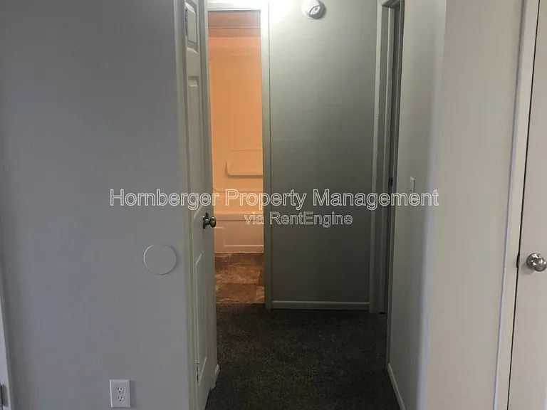 3203 N Smith St #11 — Photo 7