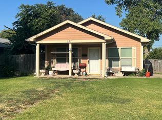 937 N 3rd St, Salina, KS 67401