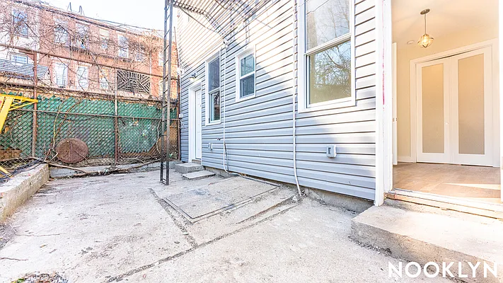 Rented by Nooklyn NYC LLC | media 15