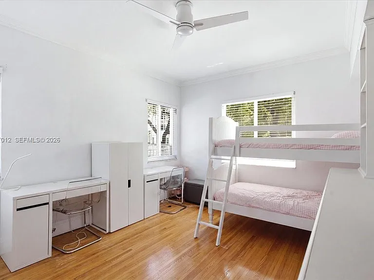 155 SW 28th Rd — Photo 18