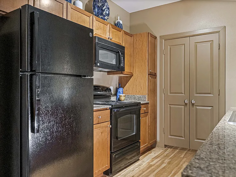 Palomino Apartments Homes — Photo 20