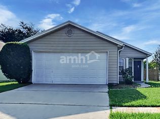 1923 Hunters Trace Cir, Middleburg, FL 32068