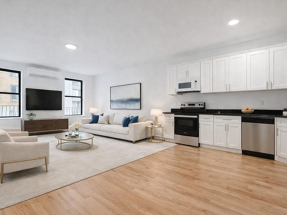 1st image of 346 W 52nd St #34