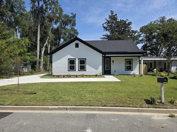 2138 Bacon Park Dr, Savannah, GA