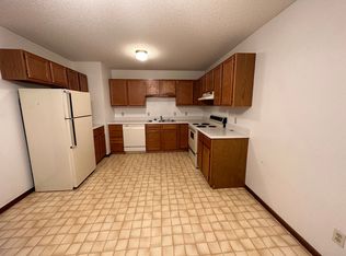 1501 3rd Ave NE #3, Mandan, ND 58554