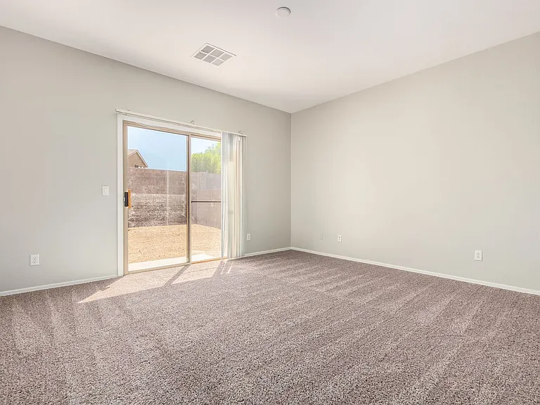 7927 W Mohave St — Photo 11