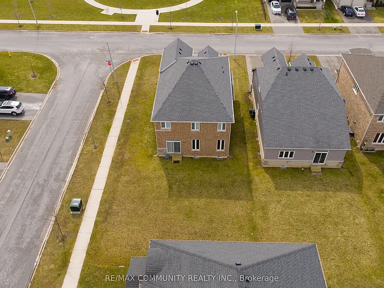 1450 Sharon Dr — Photo 28