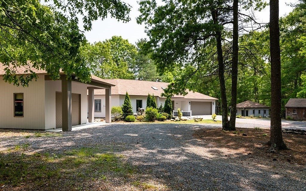 451 Pine St, Marshfield, MA 02050 MLS 73118288 Zillow