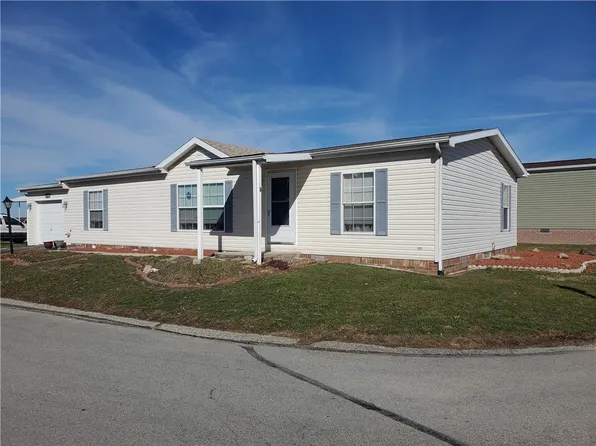 101 Sheffield Dr, Delmont, PA 15626