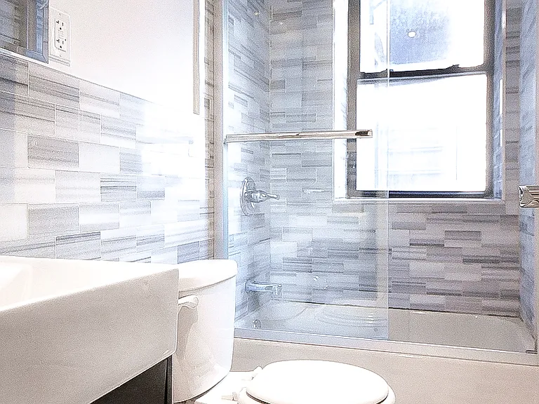 964 Amsterdam Ave #5A — Photo 6