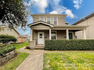 1372 Charnelton St APT A, Eugene, OR 97401