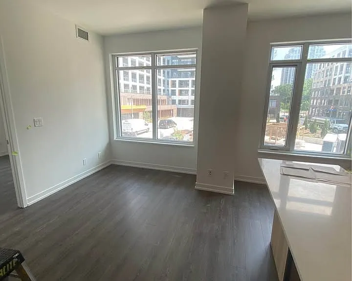 8 Beverley Glen Blvd #C206 — Photo 6