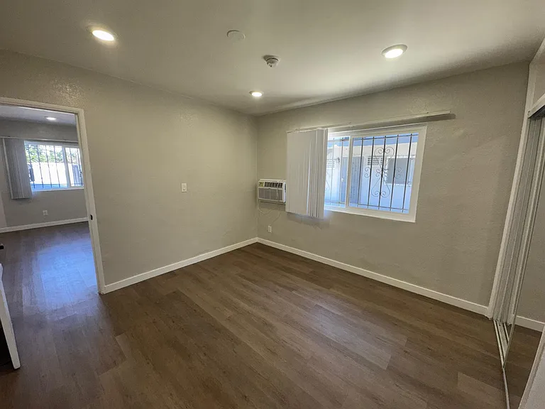 3467 W Florence Ave #4 — Photo 16