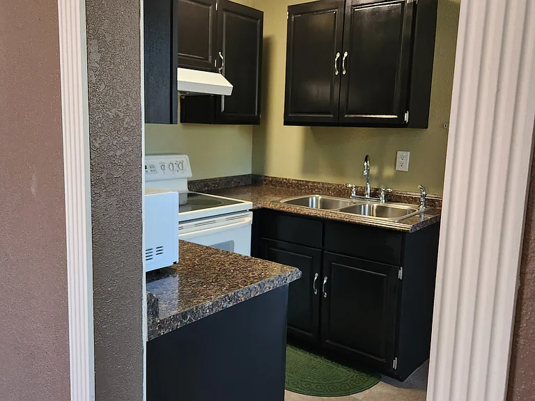 731 W Pepper Pl #2 — Photo 25