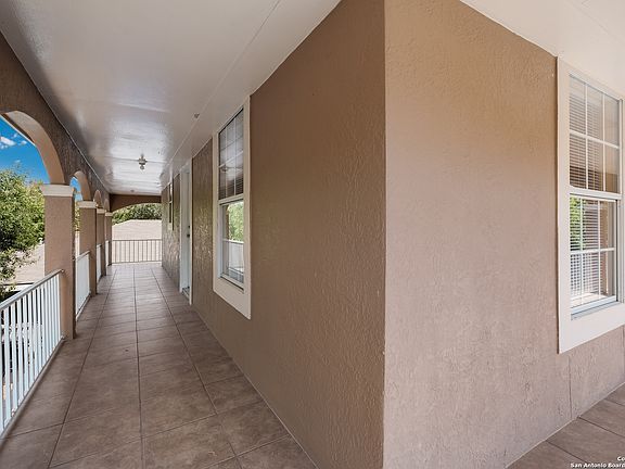 2nd image of 3435 REFORMA DR