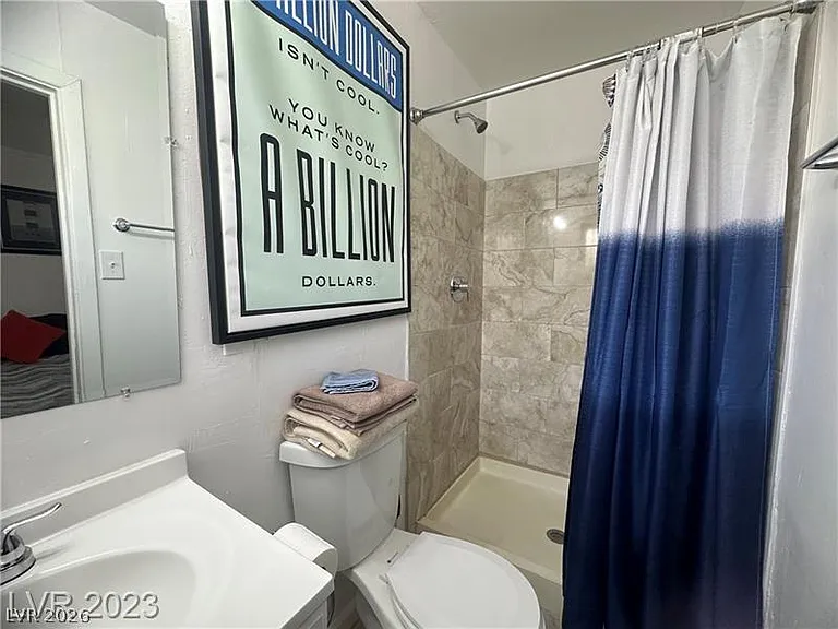 2125 Elm Ave #2 — Photo 4