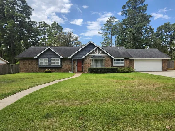 1410 Sleepy Hollow Dr, Lufkin, TX 75904