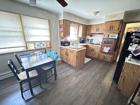 3rd image of 6253 W Devon Ave #1N