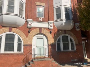 619 Congress Ave #C1, New Haven, CT 06519