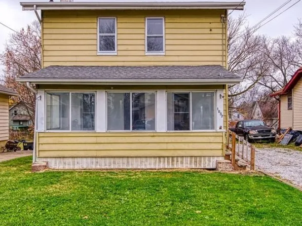 1057 Joy Ave, Akron, OH 44306