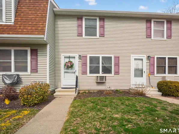 96 Brentwood Drive #96, Wallingford, CT 06492