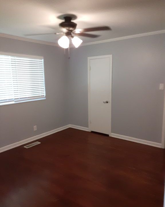 1st image of 1500 Bluebird Dr
