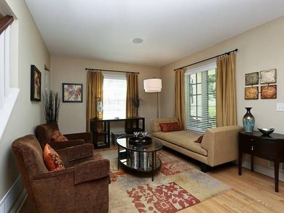 Front sitting room