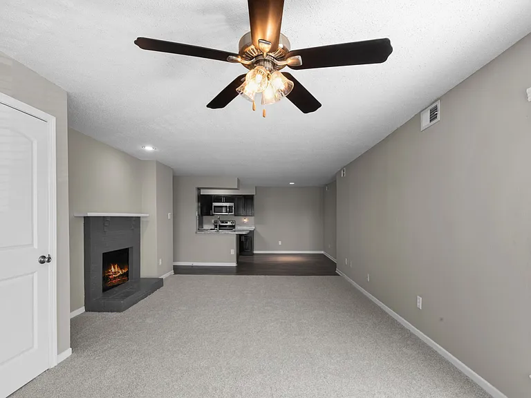 Willowbend — Photo 107
