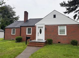 105 Earl Ct, Suffolk, VA 23434