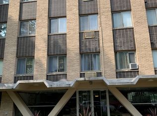 6250 N Kenmore Ave #202, Chicago, IL 60660