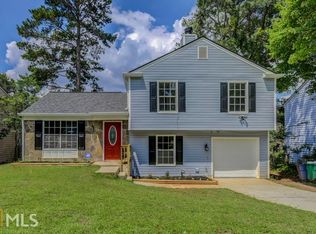 1262 Mill Lake Cir, Stone Mountain, GA