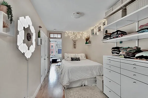 Rented by Compass | media 14