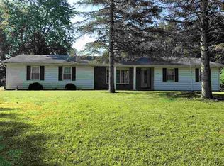 24074 Edison Rd, South Bend, IN 46628