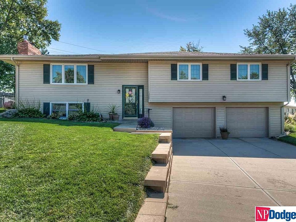 1st image of 13209 Martha Cir