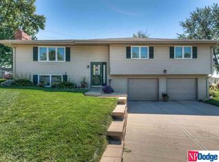 13209 Martha Cir, Omaha, NE 68144