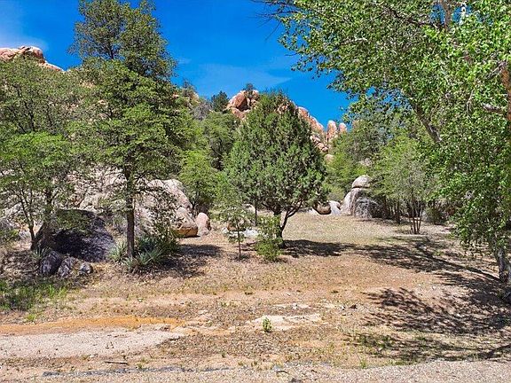 5th image of 7 E Boulder Creek Ln