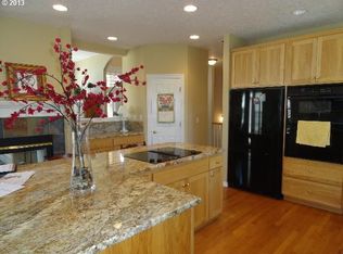 6939 SE 155th Ave, Portland, OR 97236