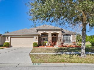 7116 Cromwell Park Ln, Apollo Beach, FL 33572