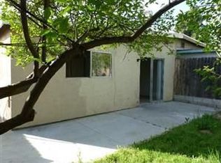 1015 Bartlett Dr, Vista, CA 92084