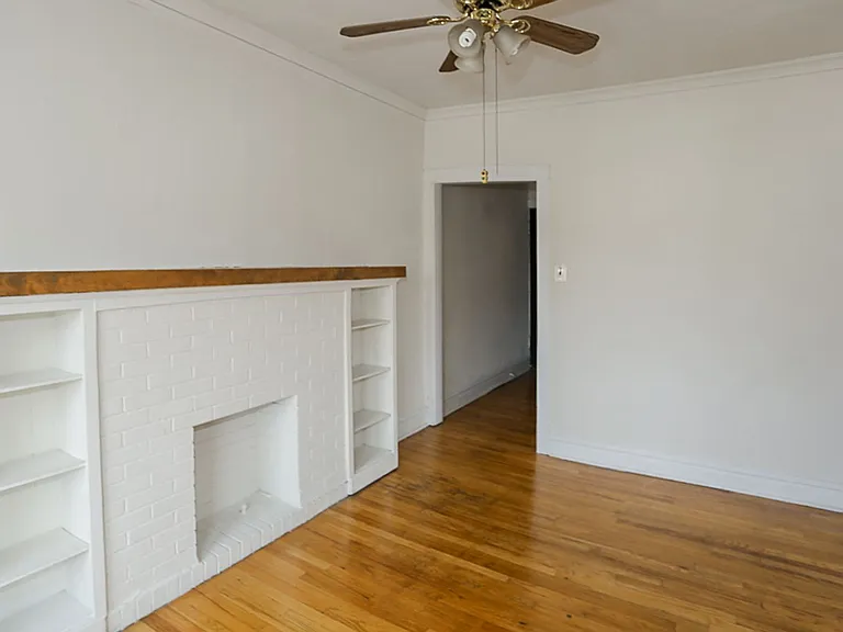 4844-46 N. Rockwell / 2604-12 W. Gunnison — Photo 17