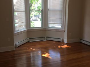 32 W Green St #2, Lynn, MA 01902