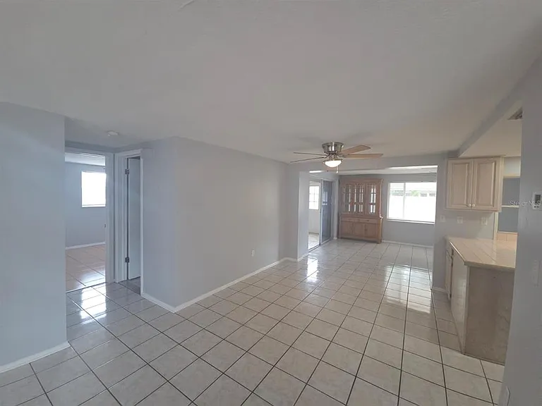 3619 Springfield Dr — Photo 4