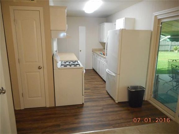 4th image of 800 Morningside Dr